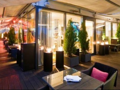 照片: Faces Lounge