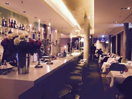 照片: Faces Lounge
